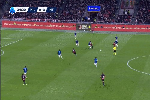 1773015025359083644.gif 1.gif